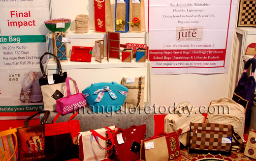 jute fair13jul31 4